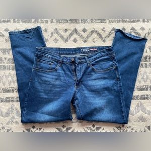 Izod Comfort Stretch Jeans